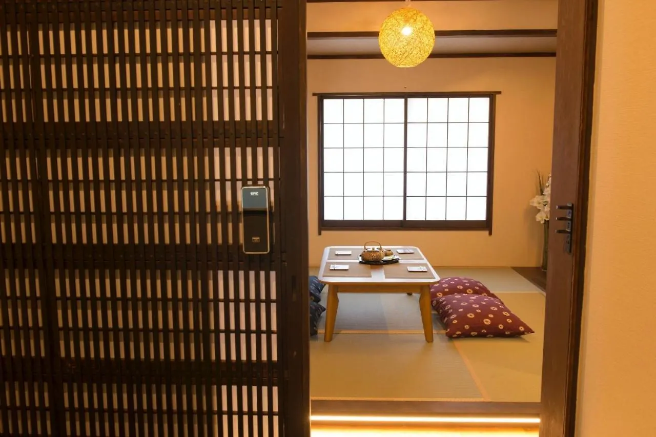 Гостевой дом Syukuyayokohama Main Building 2F - Vacation Stay 82577 Kitagatamachi