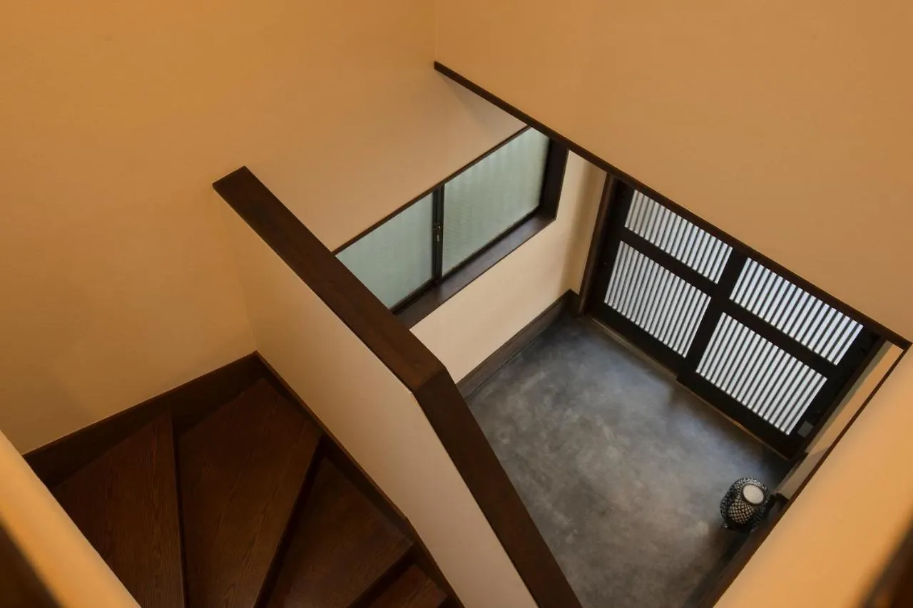 Syukuyayokohama Main Building 2F - Vacation Stay 82577 Kitagatamachi 0*,  Япония